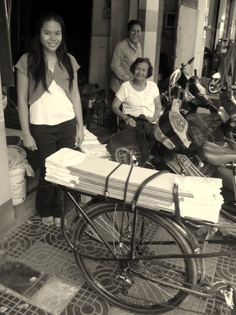 cambodia_amputee_assistance_theropy_410